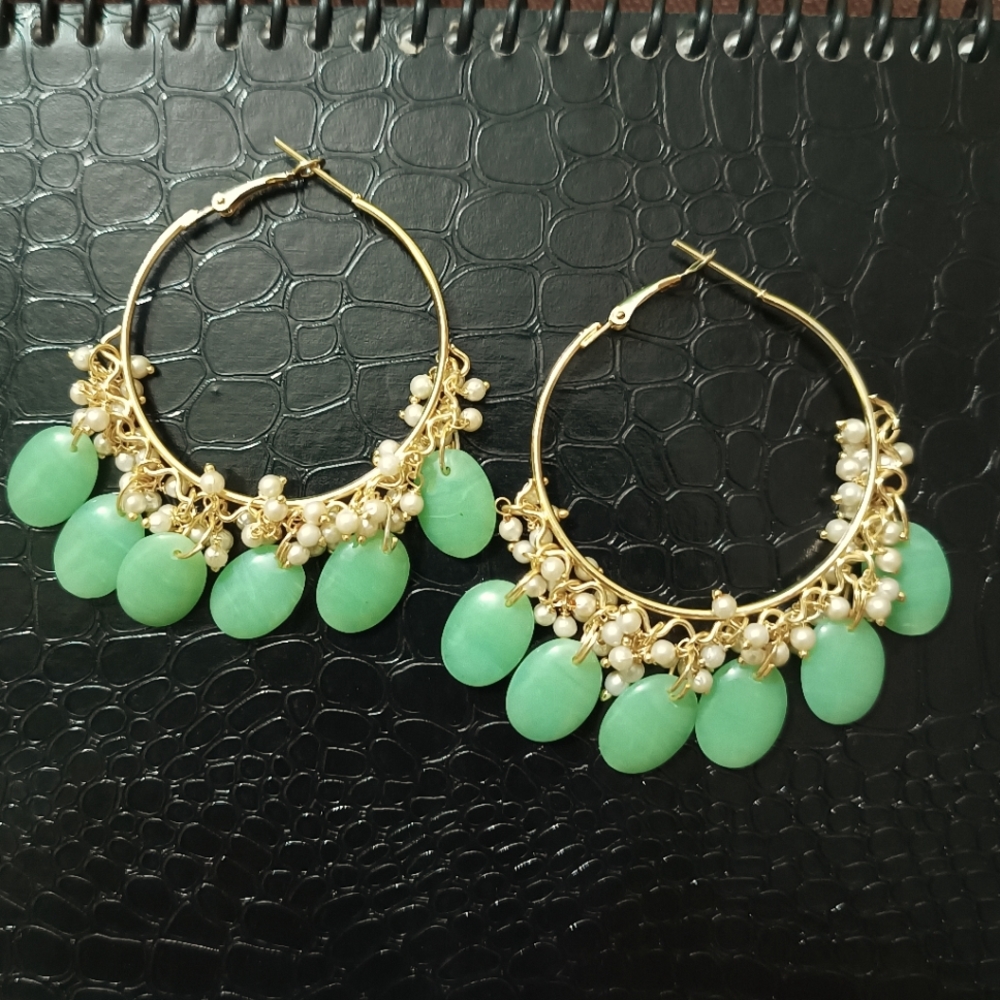 Ethnic hoops - Picture 1 of 5